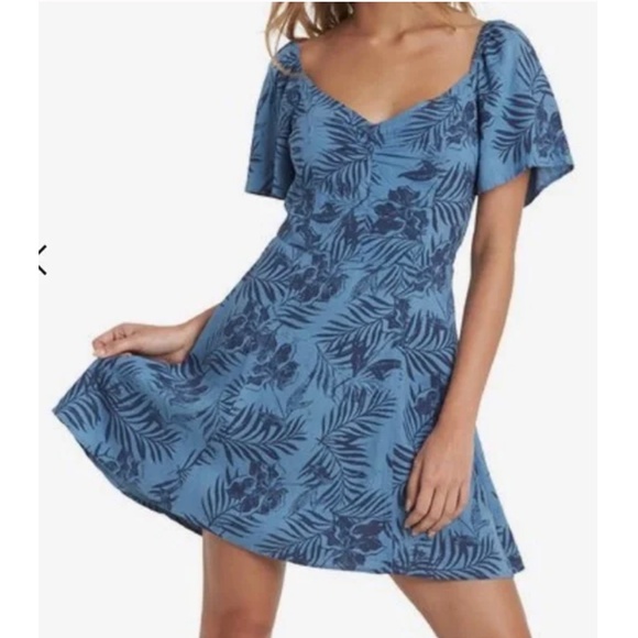 Roxy Dresses & Skirts - Roxy Hawaiian Print Mini Dress